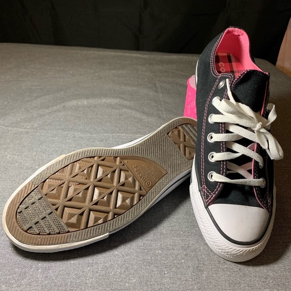 Converse Black and Pink Athletic Shoes - Picture 4 of 4